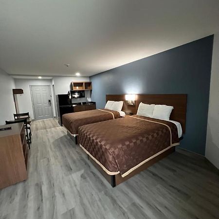 Relax Inn Channelview Bagian luar foto
